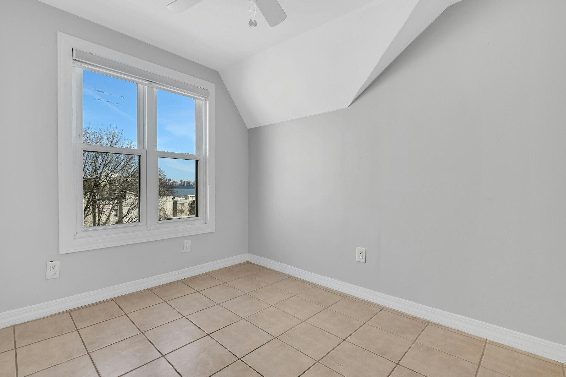 30 Columbia Terrace Apt 2